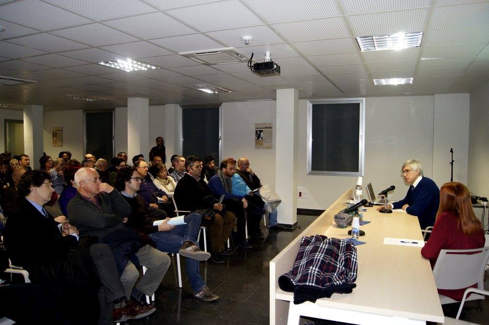 Presentació de l'entitat a càrrec de l'historiador Josep Fàbregas